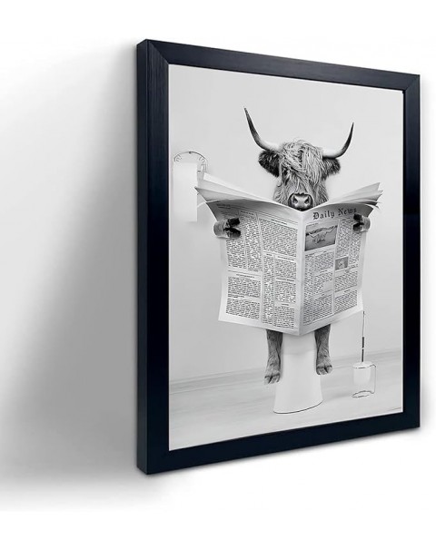 Decoración de baño con marco negro, 12.0 x 16.0 in, divertido arte de pared de vaca de las tierras altas, imagen de vaca en el baño, arte de baño de animales humorísticos